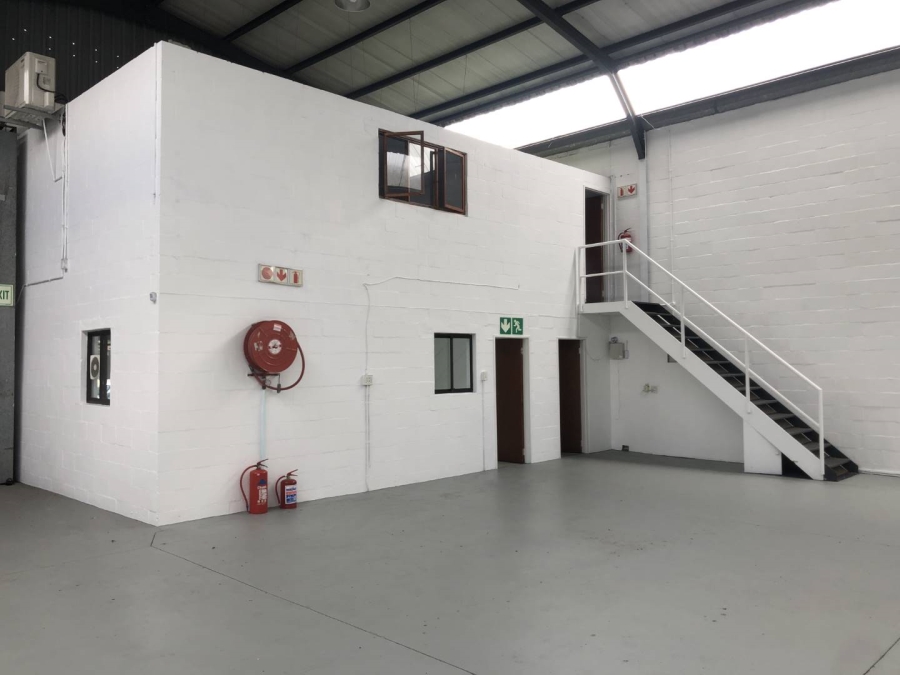 To Let commercial Property for Rent in Montague Gardens Western Cape